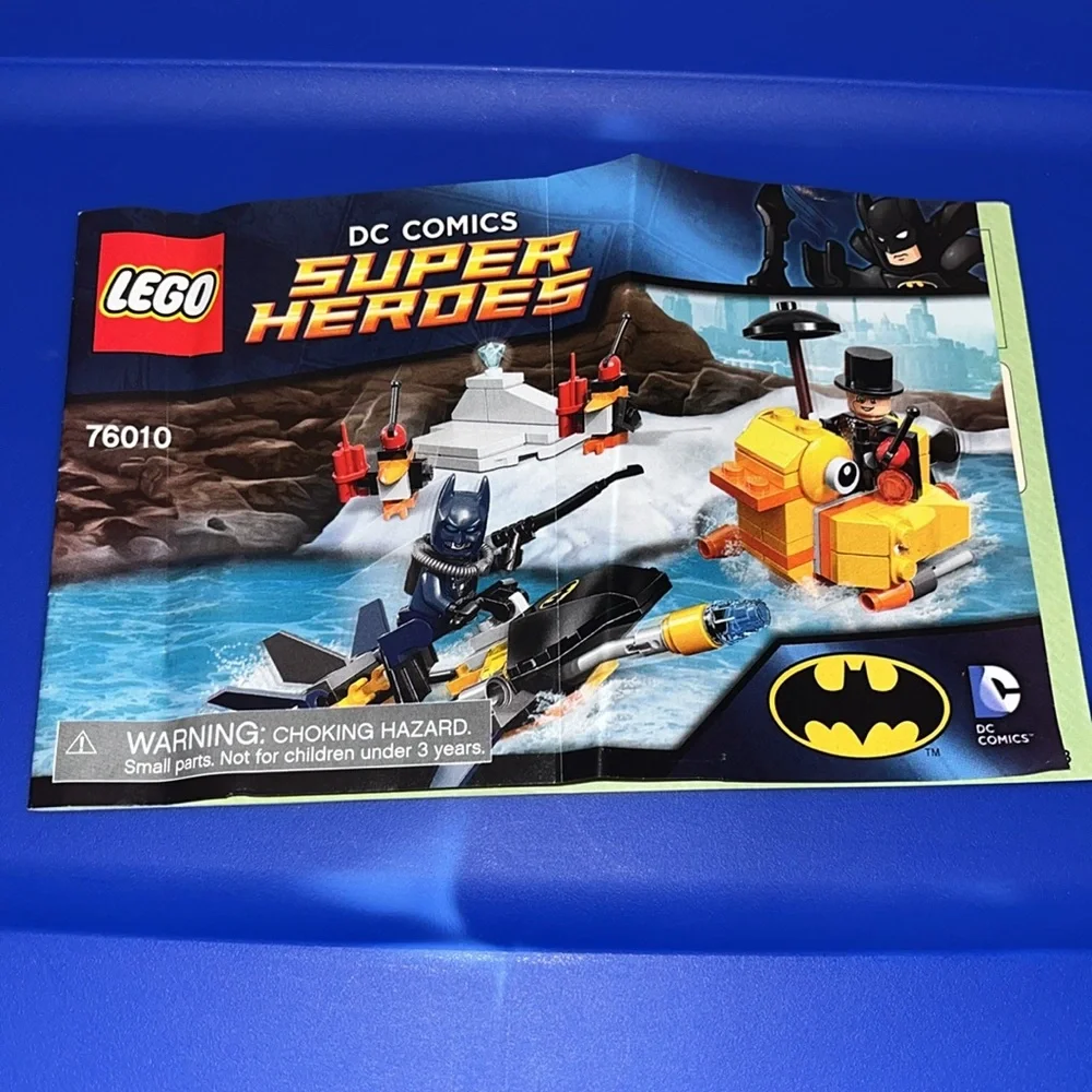 LEGO DC Comics Super Heroes Set -The Penguin Face off
